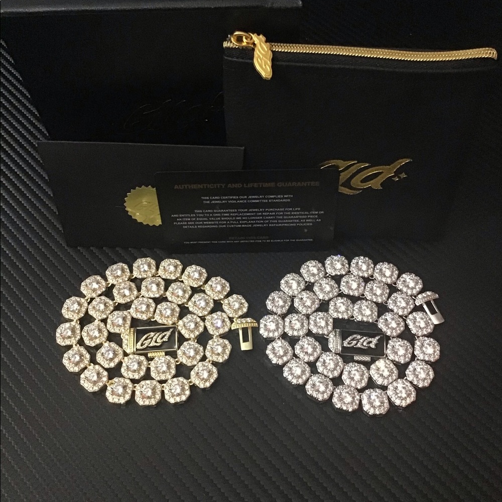 Clustered tennis chains